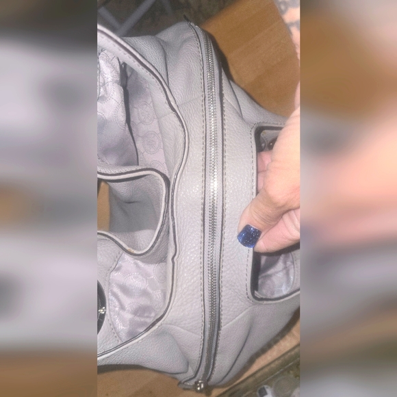 NWOT🎀 MICHAEL KORS DELANCEY BAG 🎀 *Discontinued in stores* - Picture 7 of 12